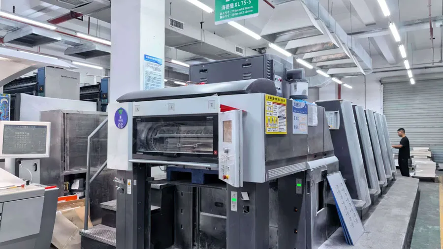 Aké bolestivé body dokáže plne automatizovaná výrobná linka Heidelberg+ vyriešiť pri prispôsobení obalov?